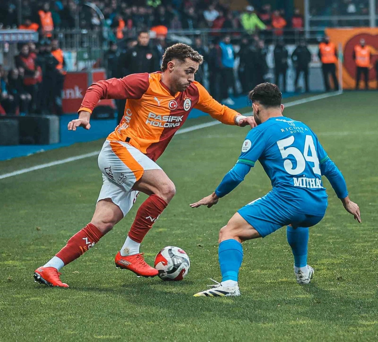 Barış Alper Yılmaz bu sezonki 8. gol&uuml;n&uuml; kaydetti
