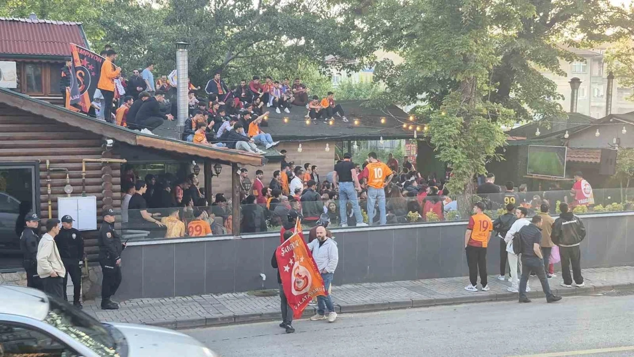 Bartın’da Galatasaray taraftarlarından ilginç görüntüler
