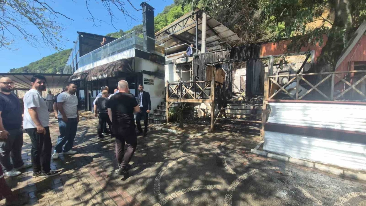 Bartın’da turistik otelde yangın

