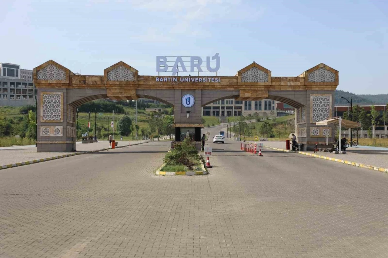 BAR&Uuml;&rsquo;den Alan Bazlı D&uuml;nya &Uuml;niversite Sıralaması&rsquo;nda &ouml;nemli başarı
