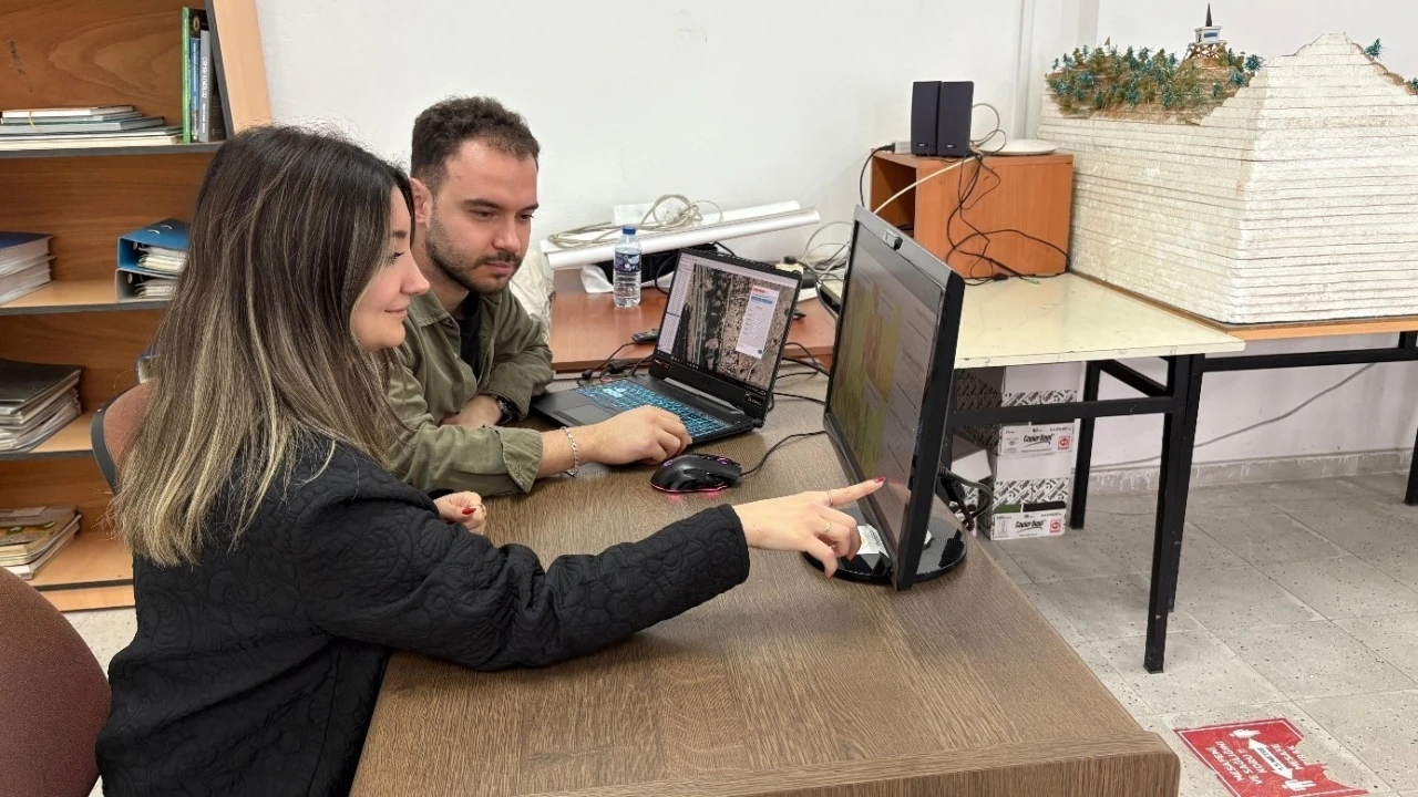 BAR&Uuml;&rsquo;n&uuml;n projesiyle T&uuml;rkiye&rsquo;nin yangın risk haritalaması yapılacak
