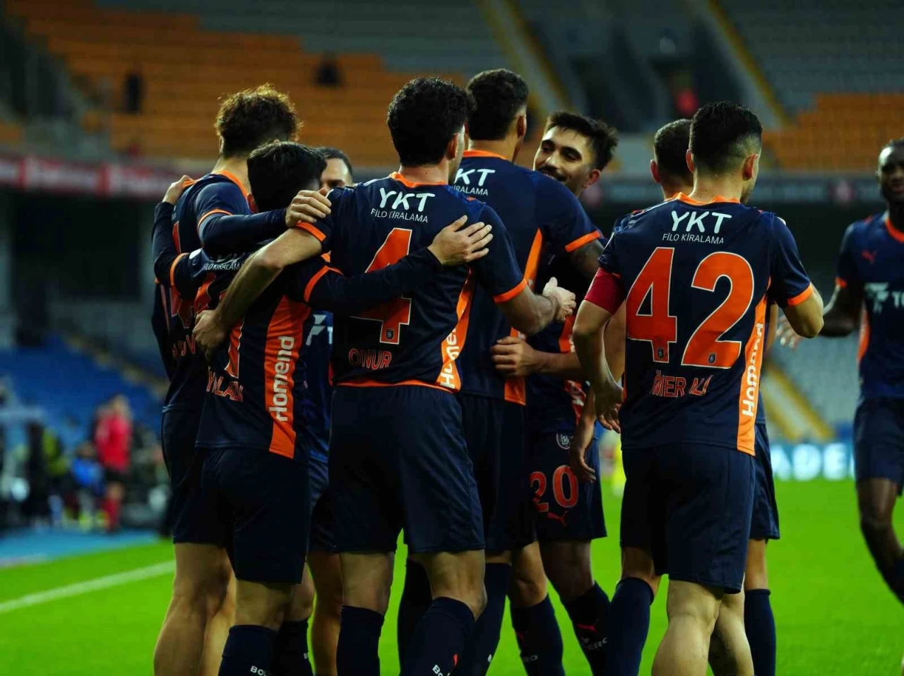 Başakşehir, bu sezon ilk kez rakip fileleri 5 kez havalandırdı

