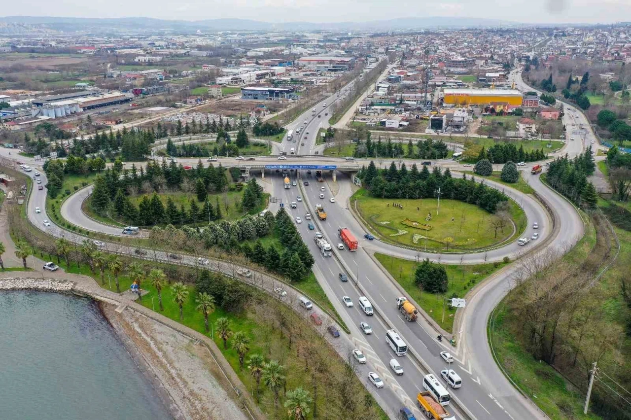 Başiskele Kavşağı’na dev yatırım için ilk adım atıldı
