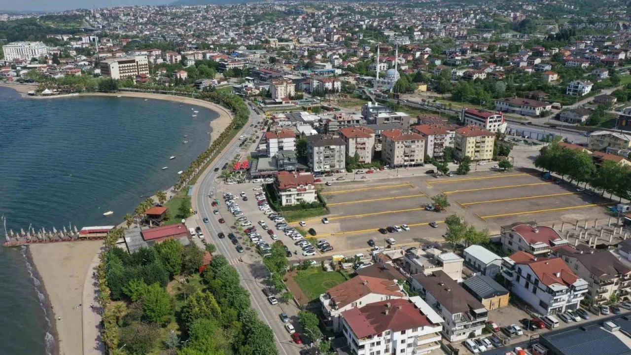 Başiskele Sahili’ne 450 araçlık otopark
