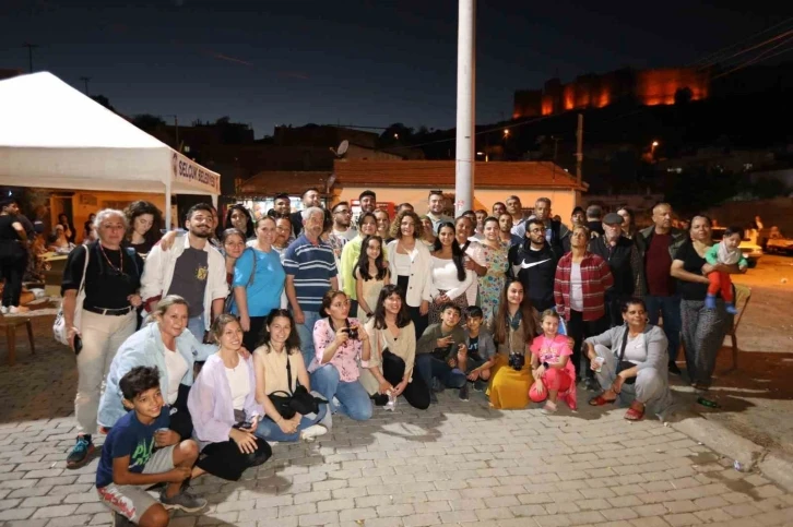 Başka Bir Siyaset Okulu&rsquo;nun katılımcıları Roman vatandaşlarla buluştu
