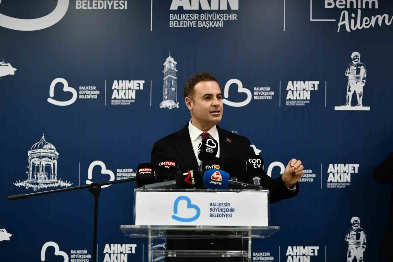 Başkan Akın 2025 yılı &ccedil;alışmalarını değerlendirdi
