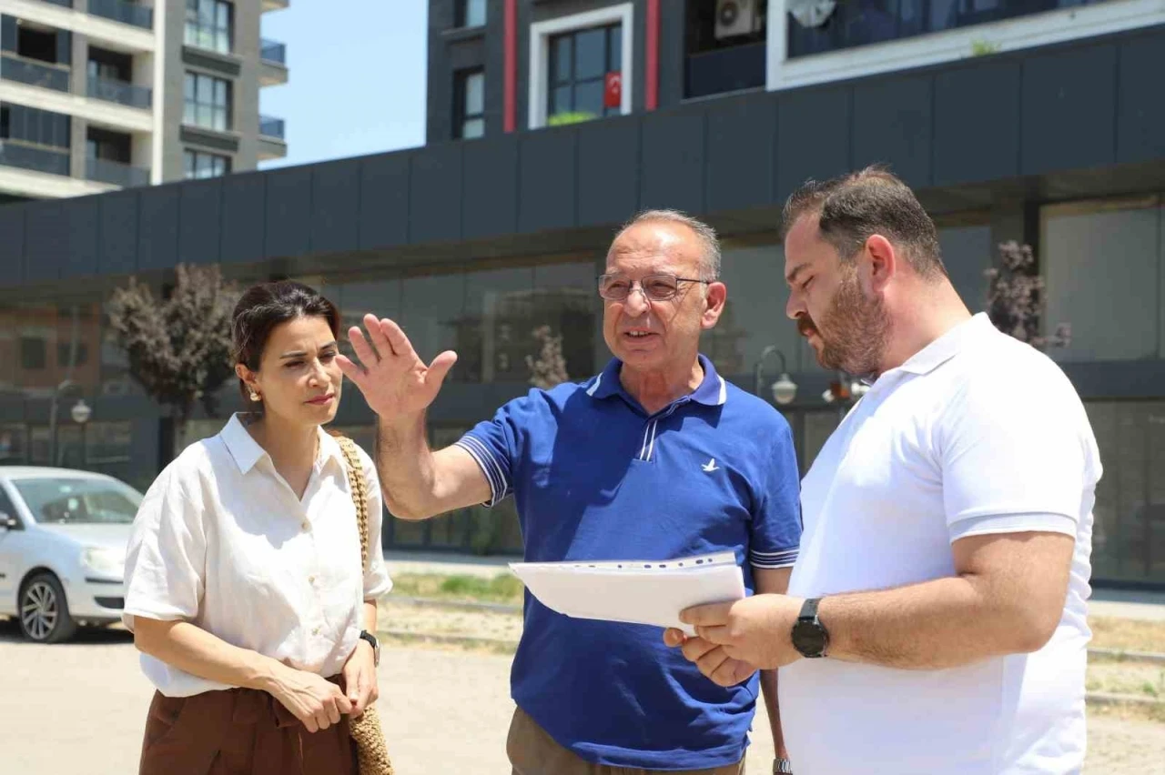 Başkan Akın: &quot;Tüm imkanımız ve gücümüzle Turgutlu için çalışıyoruz&quot;
