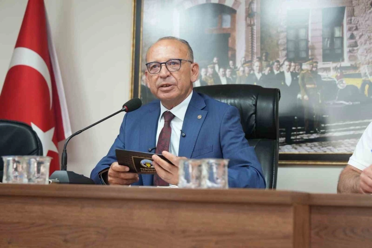 Başkan Akın: "Yatırım i&ccedil;in siyasi risk almaya devam edeceğiz"
