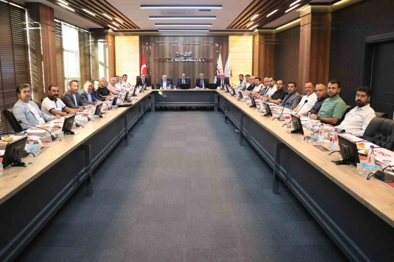 Başkan Alan: "İllerimizin b&uuml;y&uuml;mesi adına &ccedil;alışmalarımızı s&uuml;rd&uuml;rmeye devam edeceğiz"
