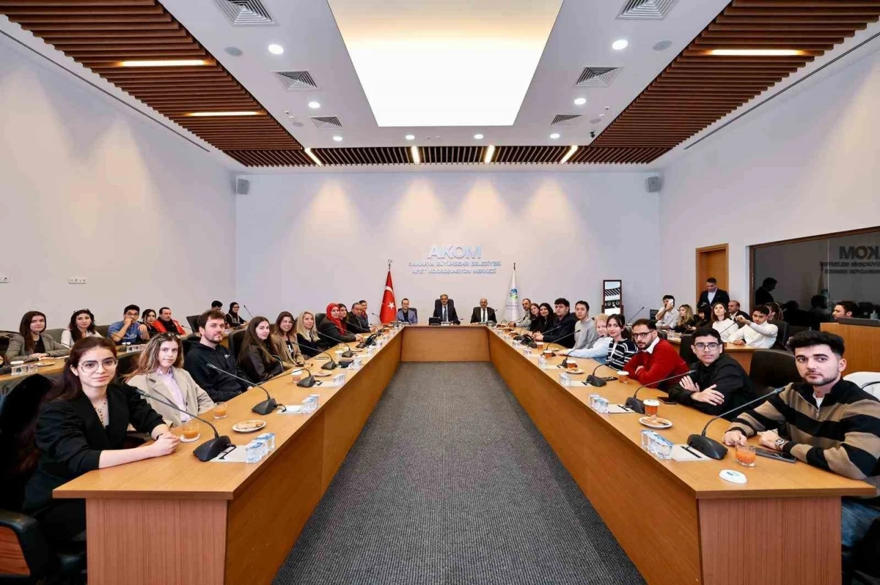 Başkan Alemdar ‘’Sakarya’yı geleceğin model şehirlerinden biri haline taşımak için gayretle çalışıyoruz&quot;
