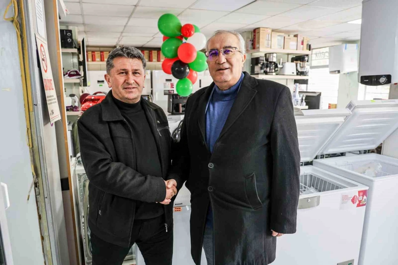 Başkan Arslan &Ccedil;ameli esnafı ile bir araya geldi
