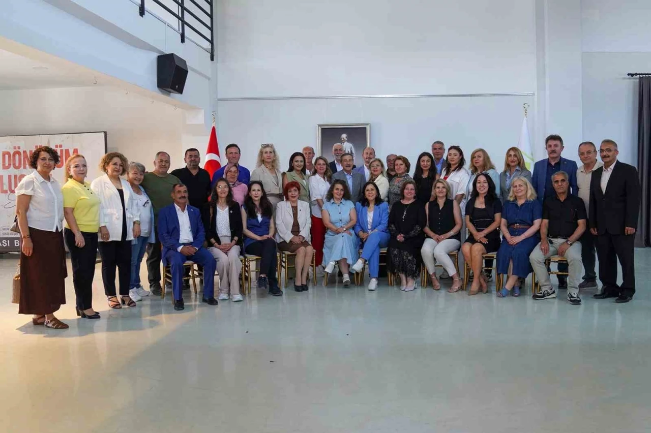 Başkan Ataç muhtarlarla buluştu
