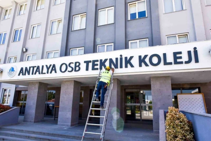 Başkan Bahar:&quot; Hedefimiz çağdaş bireyler yetiştirmek&quot;
