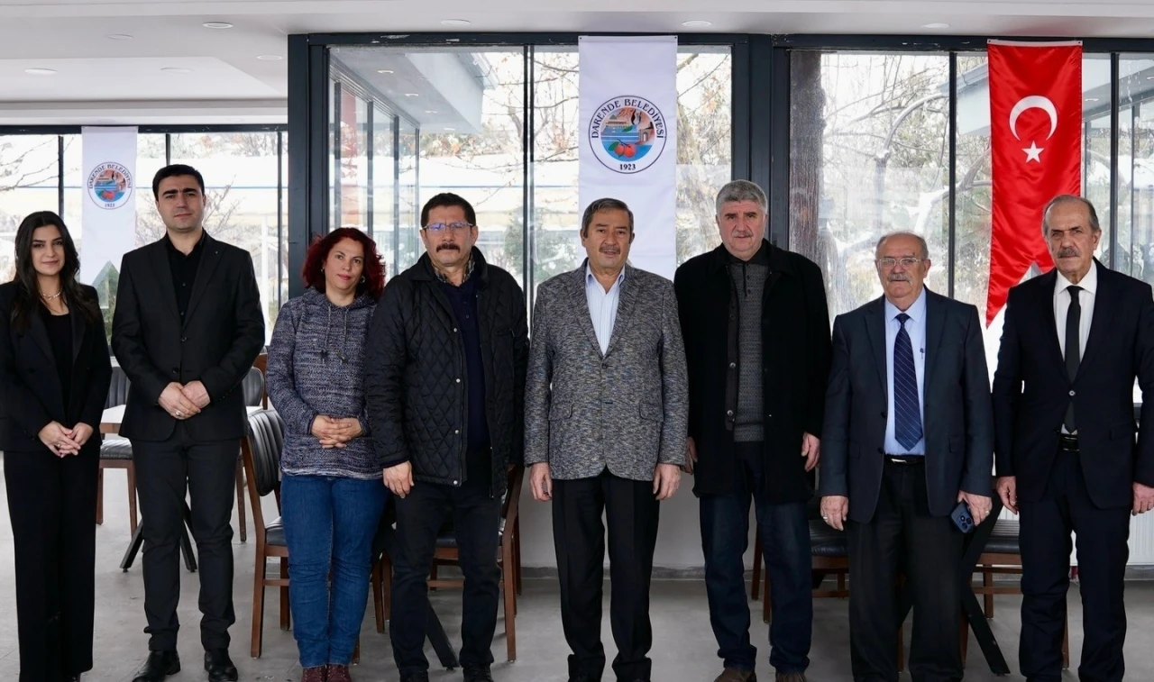 Başkan Bozkurt gazetecilerle bir araya geldi
