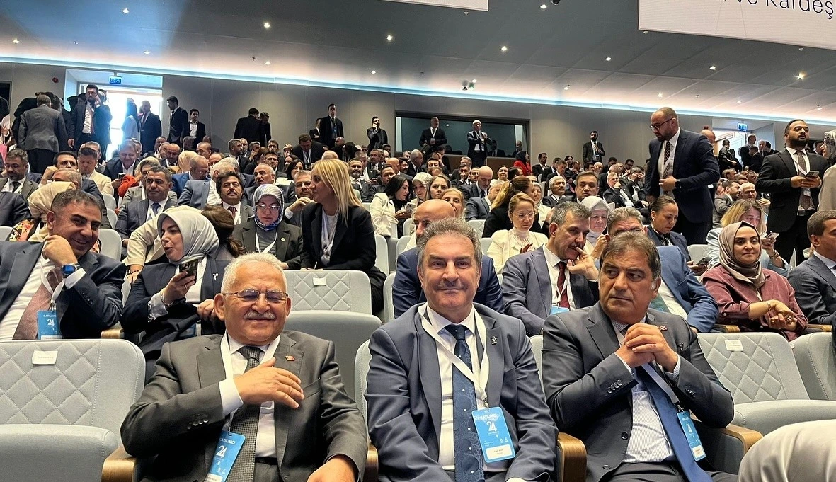 Başkan Büyükkılıç, AK Parti’nin 24. kuruluş yıl dönümü programına katıldı
