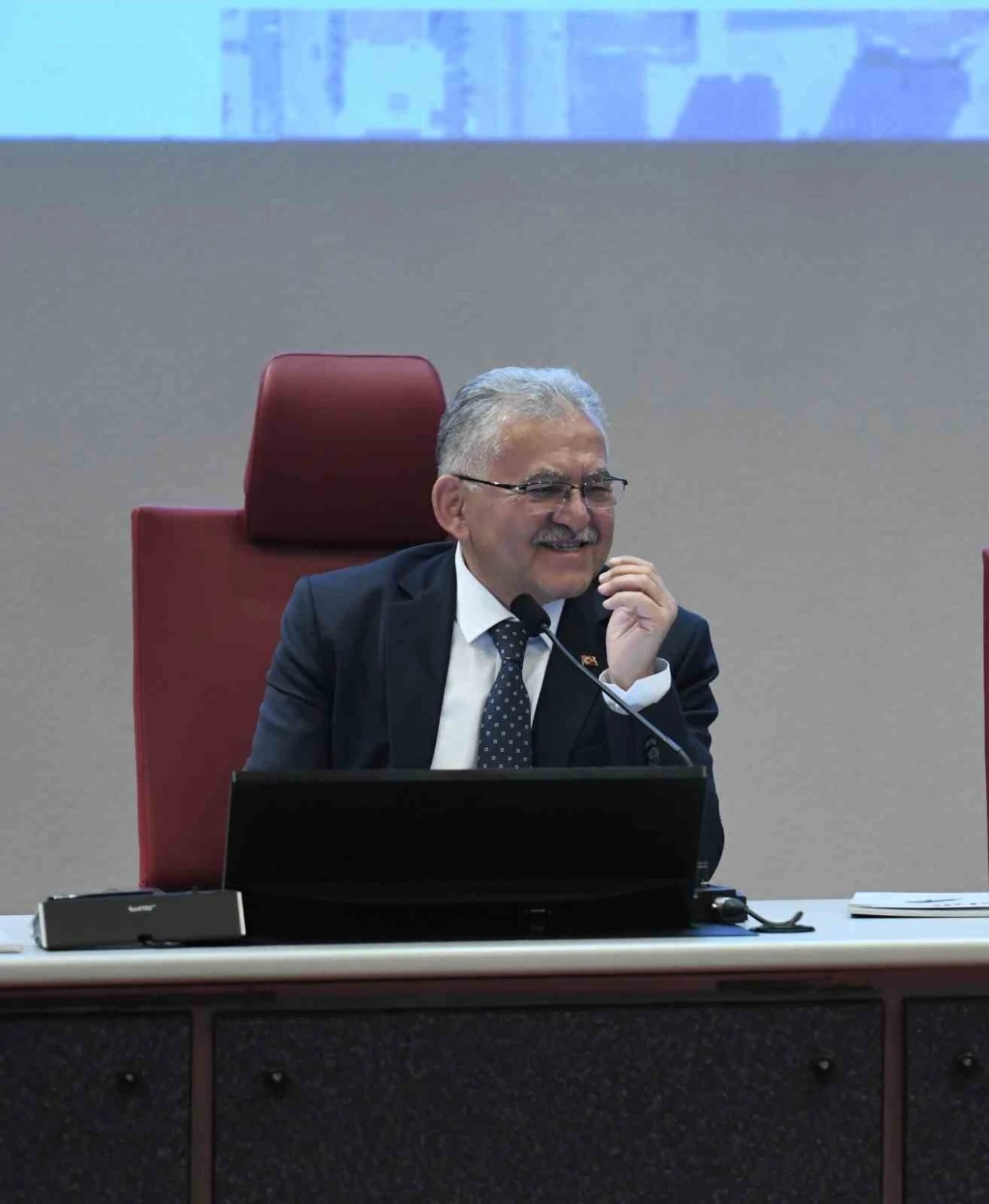 Başkan B&uuml;y&uuml;kkılı&ccedil;: "En ucuz su tarifesinde yine ilk sıralardayız"
