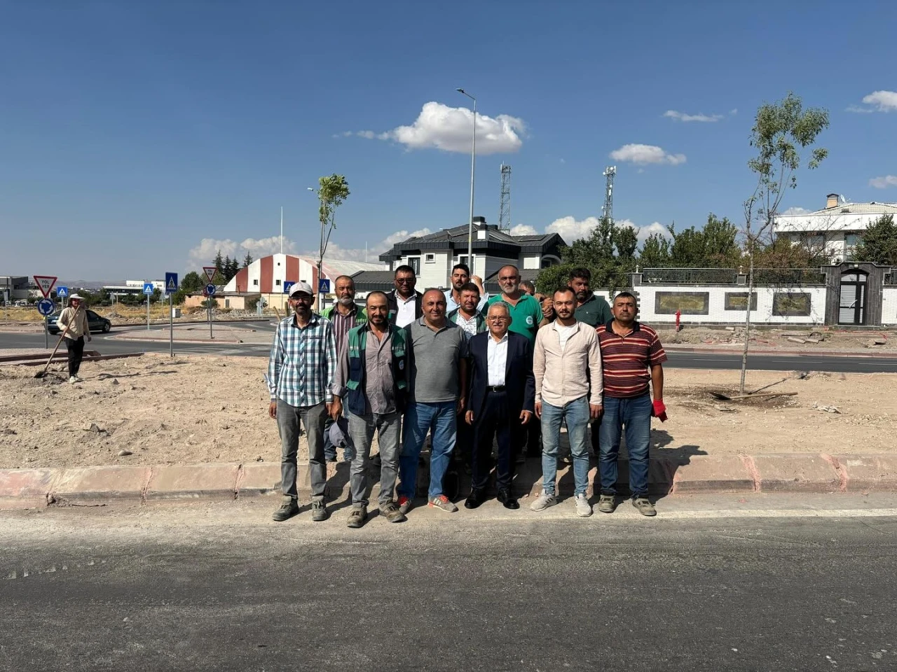 Başkan Büyükkılıç: &quot;Şehit Komandolar Caddesi’ni hem daha konforlu hale getiriyoruz&quot;
