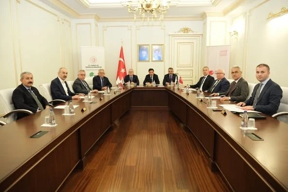 Başkan Büyükkılıç, Yozgat’ta ORAN Yönetim Kurulu Toplantısı’na katıldı
