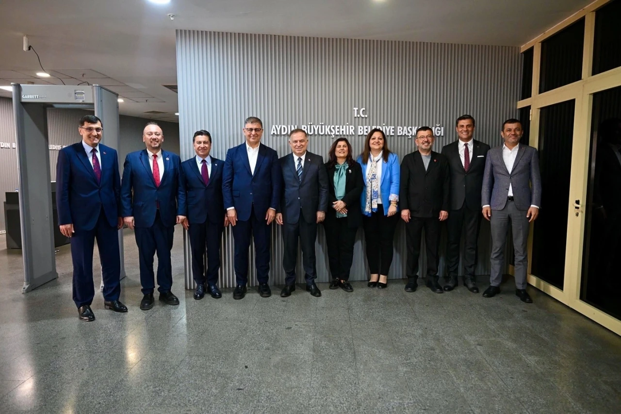 Başkan Çerçioğlu, Ege Bölgesi Belediye Başkanlarını ağırladı

