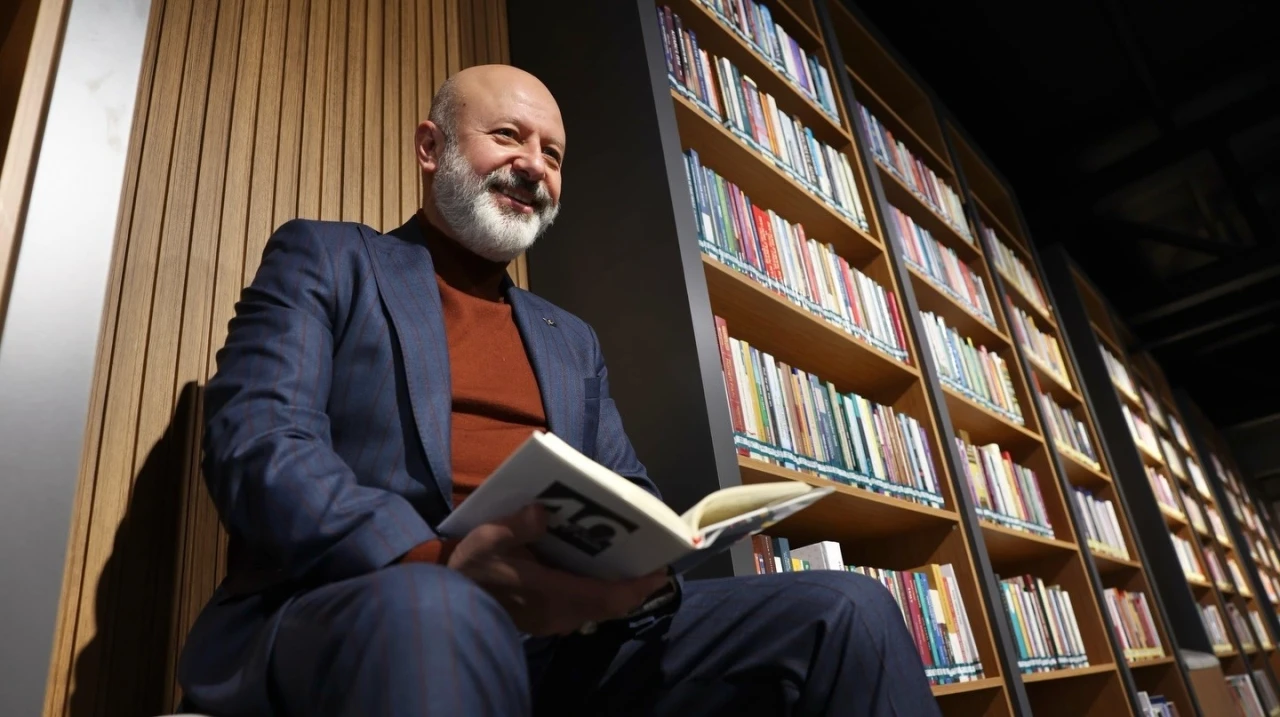 Başkan &Ccedil;olakbayrakdar: "2026&rsquo;da yeni k&uuml;t&uuml;phaneler ve sosyal tesislerle yeni m&uuml;jdelerimiz var"
