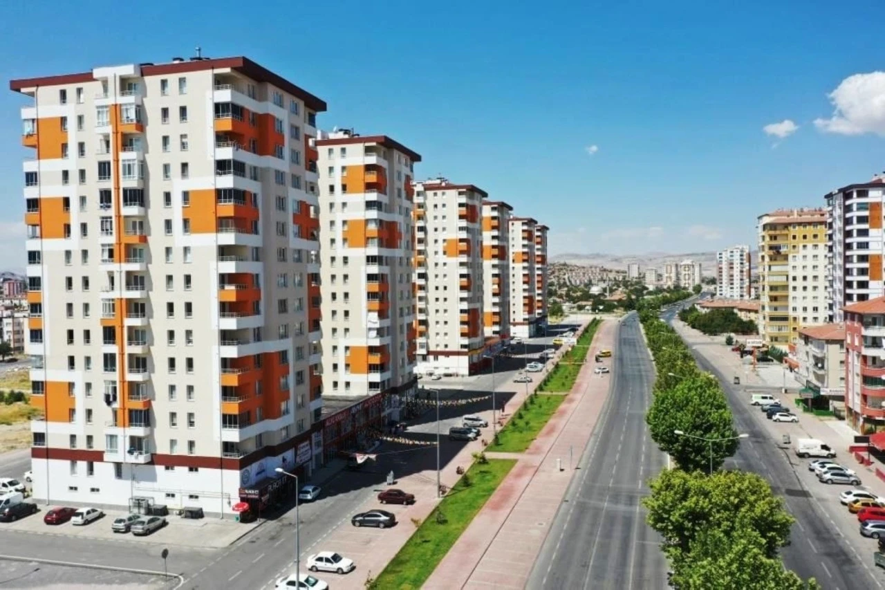 Başkan &Ccedil;olakbayrakdar: "7 bin 562 sosyal konut şehrimize ve t&uuml;m hemşehrilerime hayırlı olsun"
