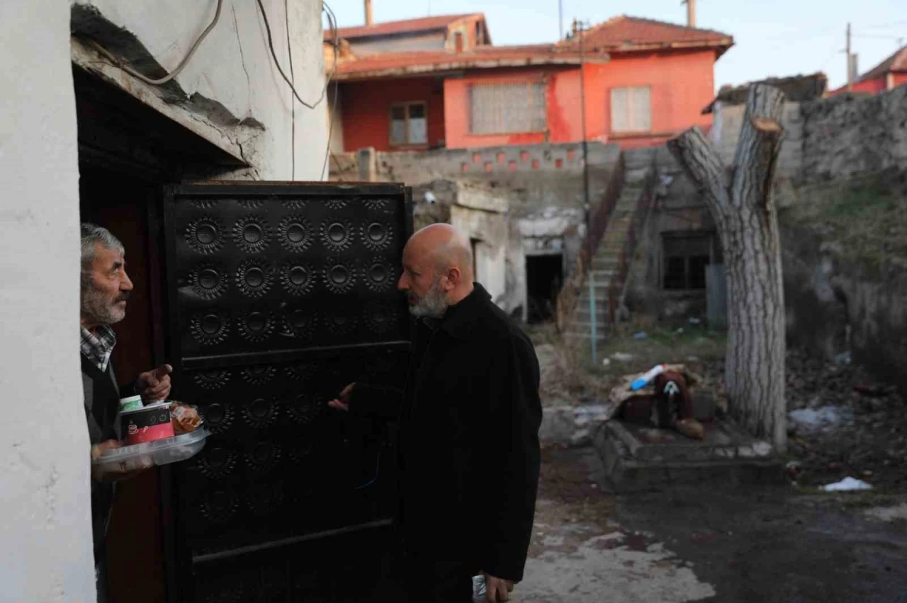 Başkan &Ccedil;olakbayrakdar: "B&uuml;y&uuml;klerimizin hayır duası, bizim en b&uuml;y&uuml;k g&uuml;c&uuml;m&uuml;zd&uuml;r"
