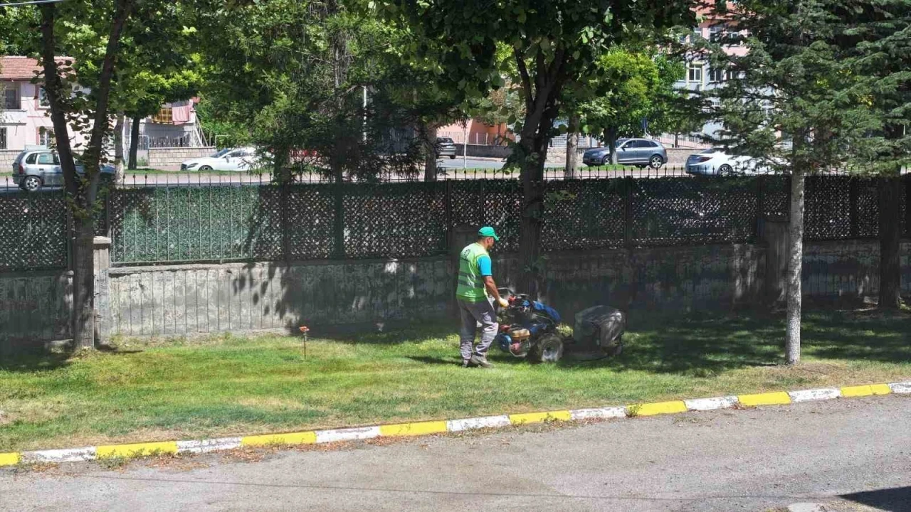 Başkan Çolakbayrakdar, "En kıymetli hazinemiz yavrularımıza daha sağlıklı ortamlar hazırlıyoruz"