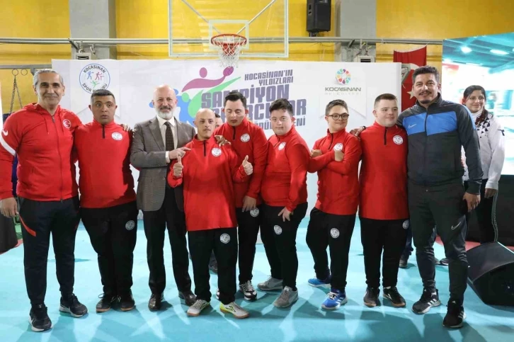 Başkan Çolakbayrakdar: &quot;Özel sporcuların başaramayacağı hiçbir şey yok&quot;
