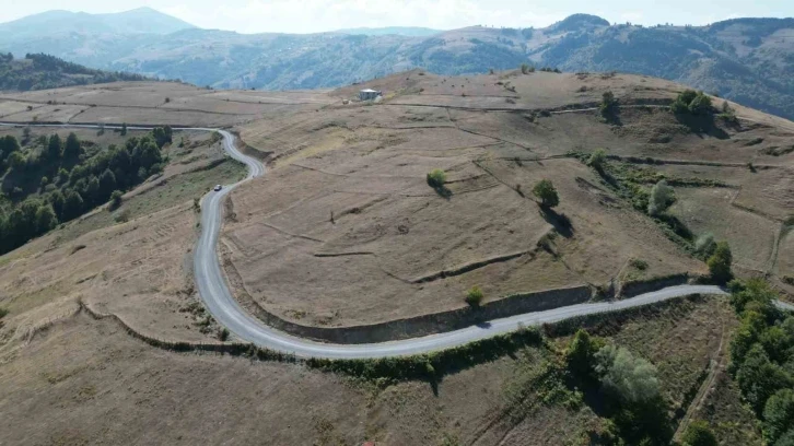 Başkan Demir: &ldquo;Sorunları tek tek &ccedil;&ouml;z&uuml;yoruz&rdquo;
