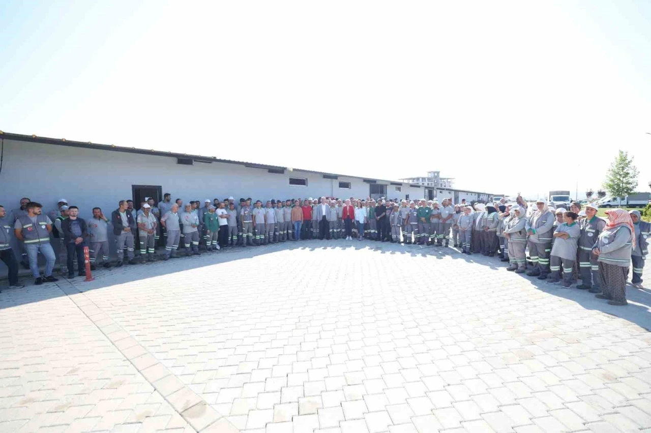 Başkan Doğan ekip arkadaşlarıyla bayramlaştı

