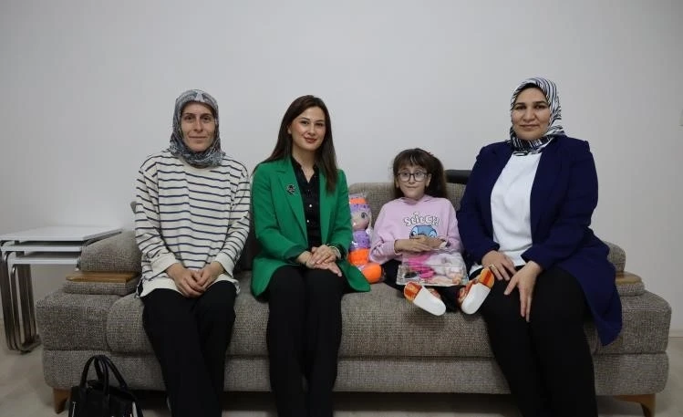 Başkan Durgut ve Kaymakam Yayabaşı ailelerle buluştu
