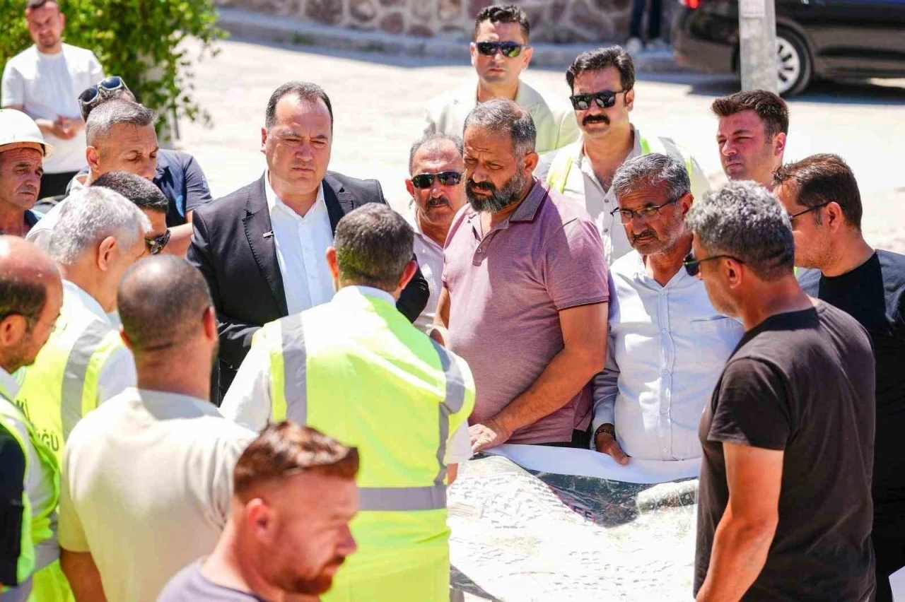Başkan Dutlulu Akgedik TOKİ 2. Etap&rsquo;ta altyapı &ccedil;alışmalarını inceledi
