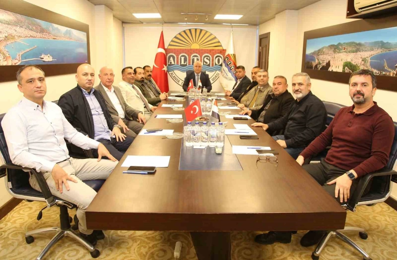 Başkan Erdem&rsquo;den Alanya&rsquo;ya yatırım daveti
