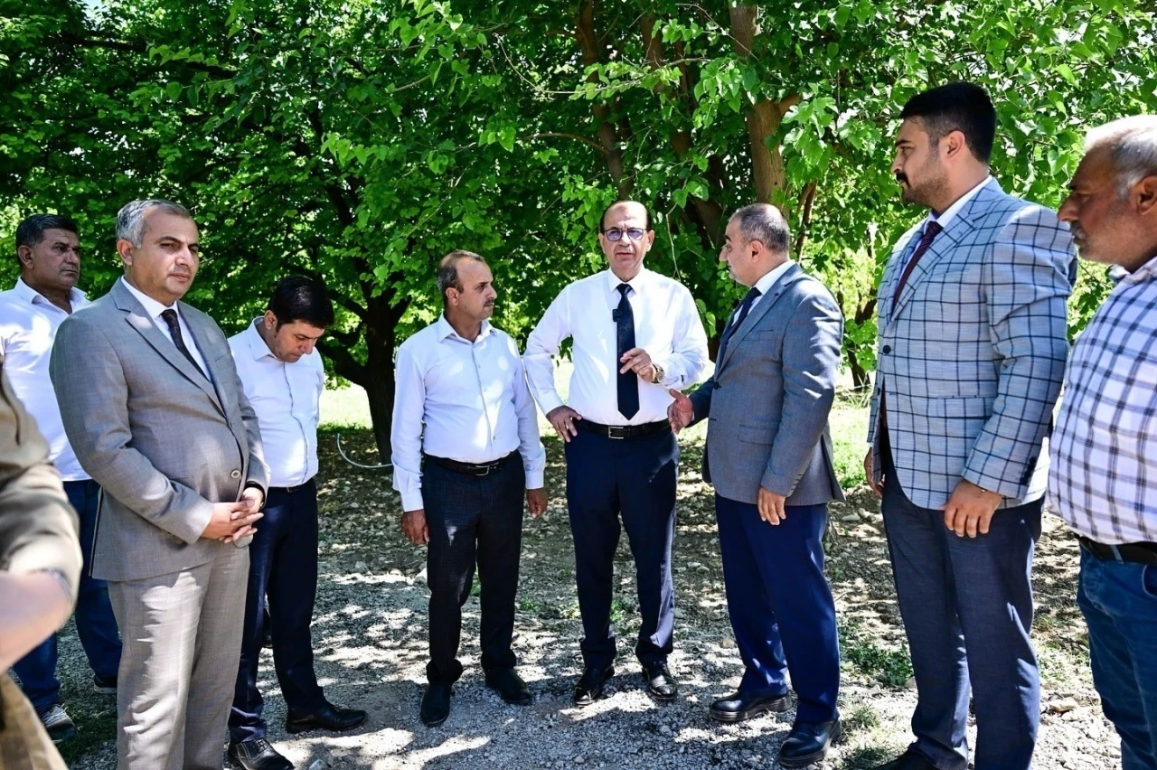 Başkan Geçit: &quot;Ekiplerimiz kırsal mahallelerde 7/24 çalışıyor&quot;

