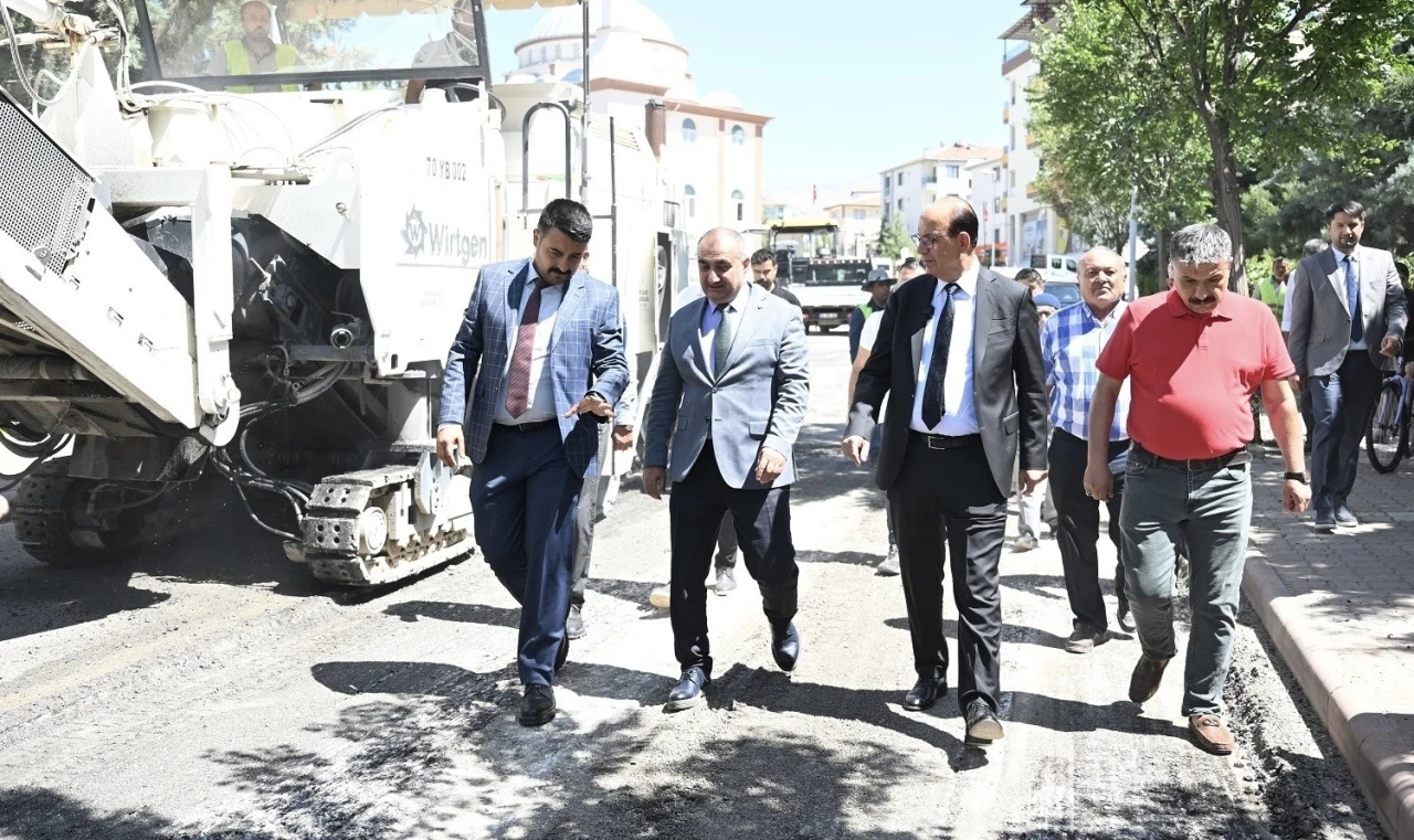 Başkan Geçit, &quot;Ulaşım ağımızı planlı yatırımlarla güçlendiriyoruz&quot;
