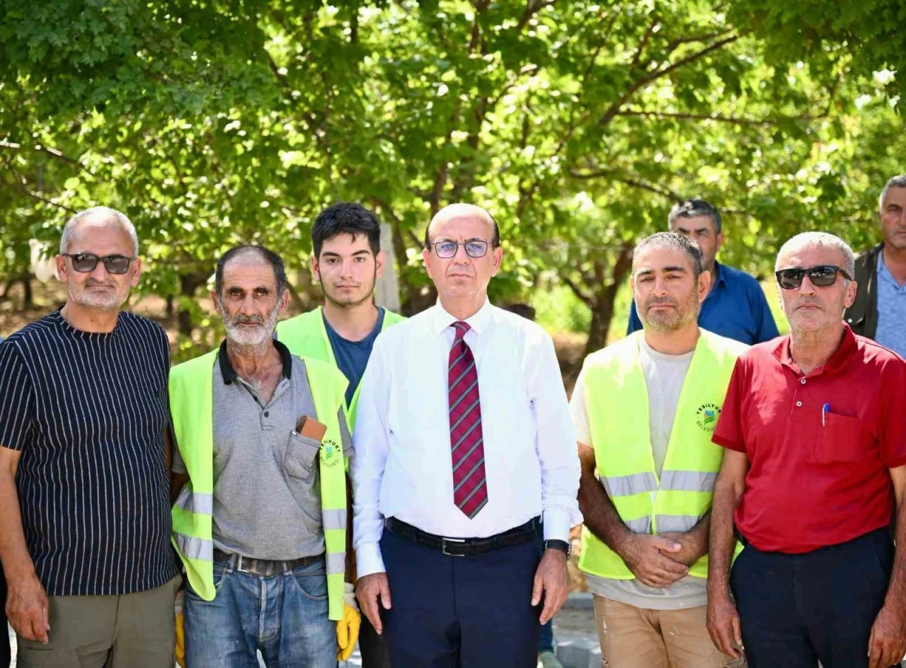 Başkan Ge&ccedil;it: "Yeşilyurt&rsquo;un her k&ouml;şesini ihya ve imar etmeye devam ediyoruz"
