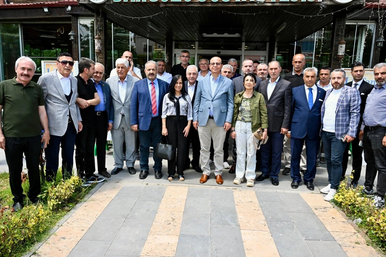Başkan Geçit, &quot;Yeşilyurtspor’un Şampiyonluğu Malatya’da Kenetlenmeyi Sağladı&quot;
