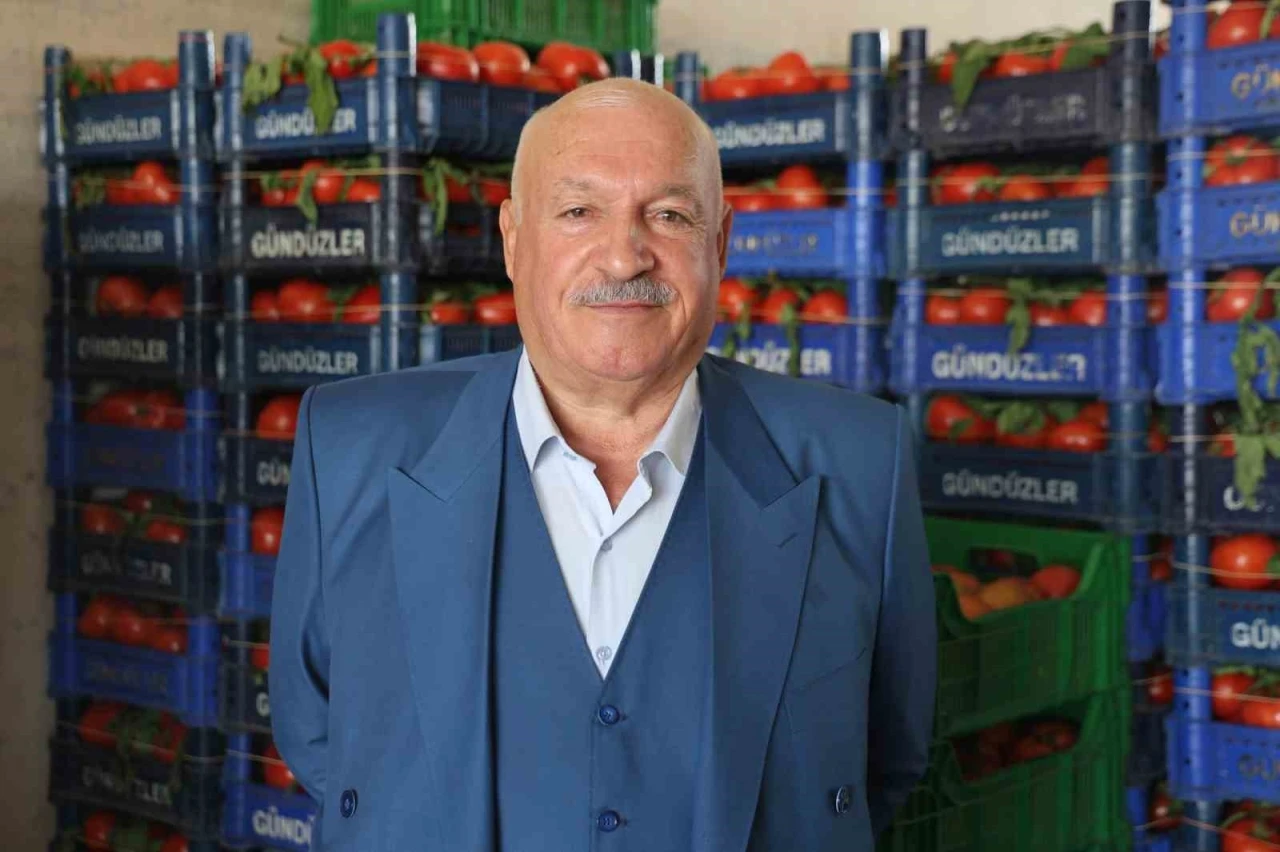 Başkan Gündüz: &quot;Türkiye’de en ucuz meyve ve sebzeyi Elazığlılar yiyor&quot;
