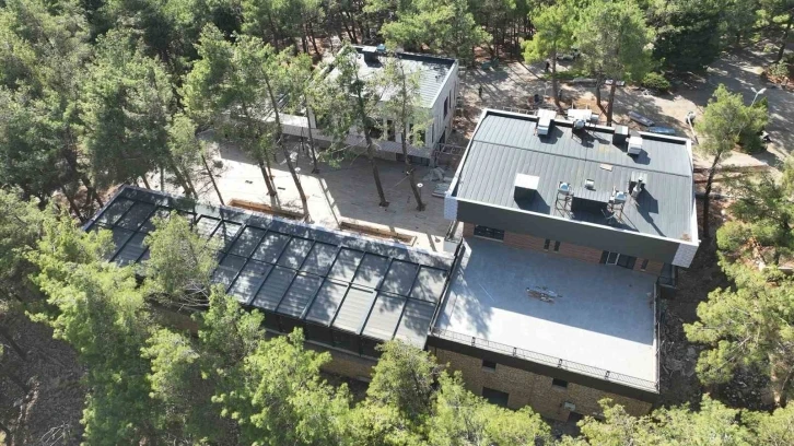 Başkan G&uuml;ng&ouml;r; &ldquo;&Ccedil;amlıca Restoran, Kahramanmaraş&rsquo;ın en nezih mekanlarından biri olacak&rdquo;
