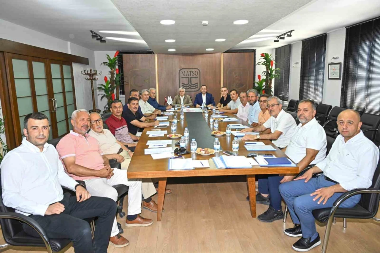 Başkan Güngör: &quot;Manavgat ekonomisi OSB ile güçlenecek&quot;
