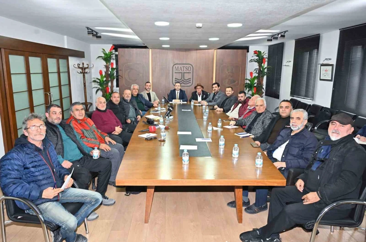 Başkan G&uuml;ng&ouml;r: "&Ouml;nceliğimiz Manavgat ekonomisini &ccedil;eşitlendirmek"
