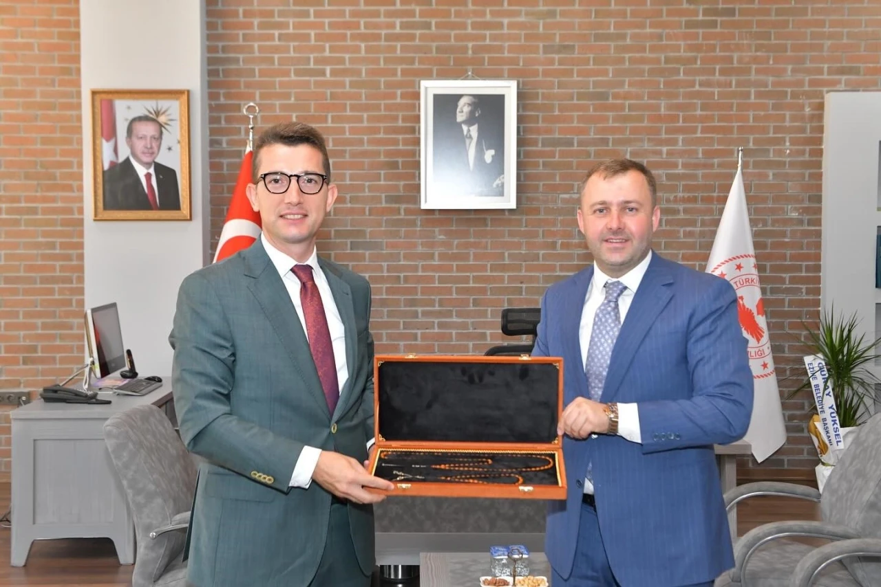 Başkan Güray Yüksel’den, Kaymakam Yusuf Kaptanoğlu’na hayırlı olsun ziyareti

