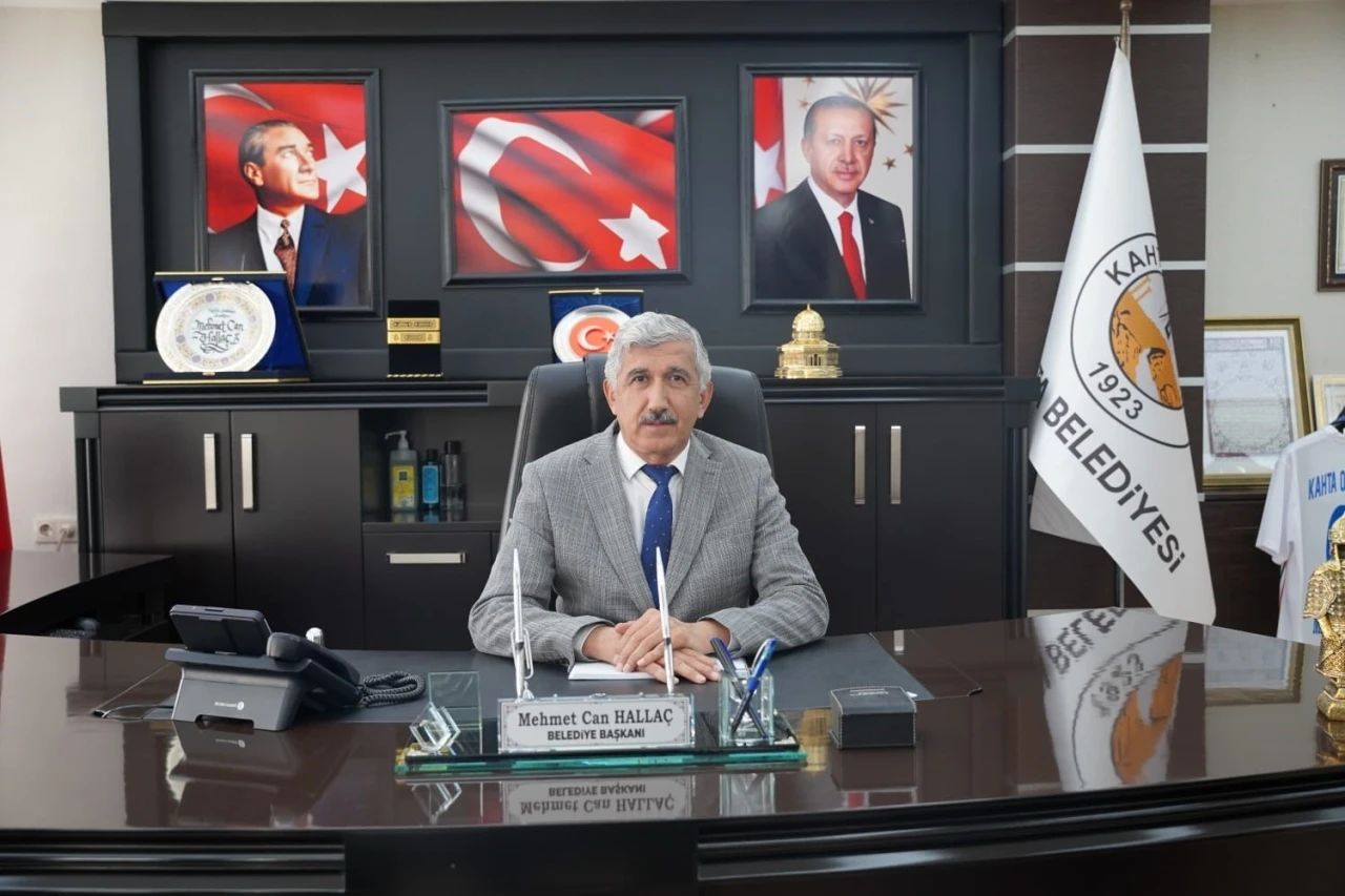 Başkan Hallaç’tan 29 Ekim Cumhuriyet Bayramı mesajı