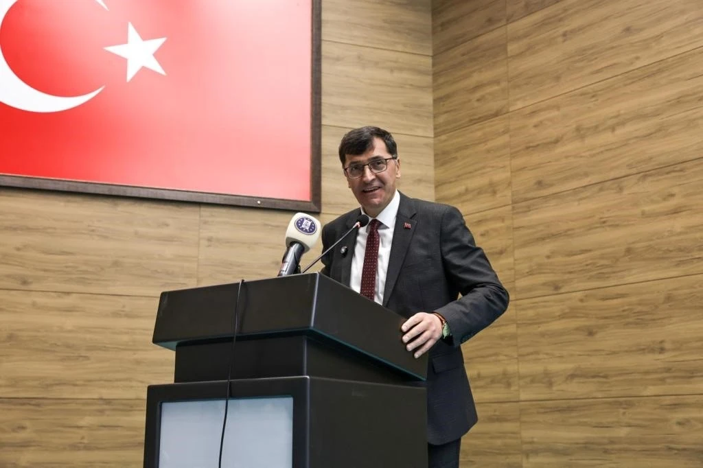 Başkan Kahveci: "2025 yılı boyunca 116 etkinlikte Sıtkı Usta&rsquo;nın adını yaşatmanın gururunu taşıyoruz"
