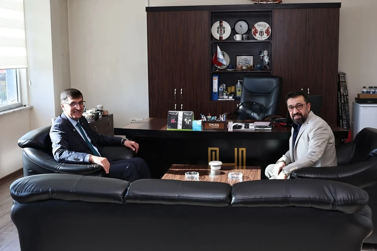 Başkan Kahveci: &quot;Kütahya’nın sanayi vizyonunu güçlendirecek her türlü iş birliğine ve desteğe hazırız&quot;
