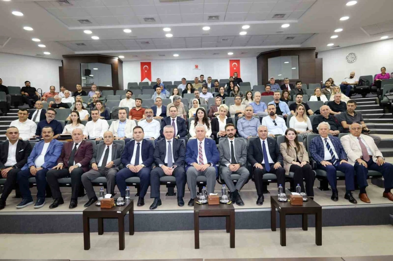 Başkan Kıvanç: &quot;Yatırımlarınızı yeni sistemin kriterleriyle yeniden değerlendirin&quot;
