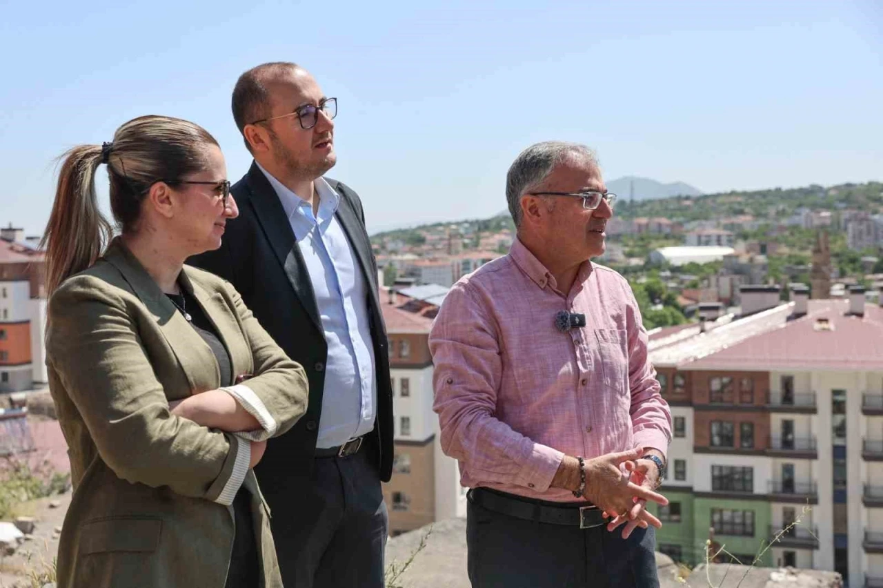 Başkan Özdoğan: &quot;Daha sağlam, daha modern bir Hacılar için sahadayız&quot;
