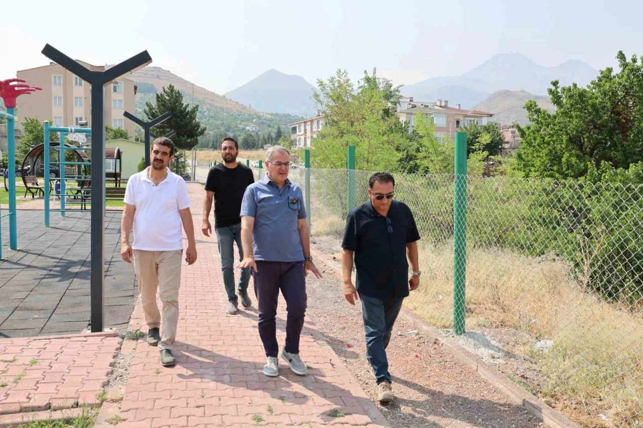 Başkan Özdoğan: "Hacılarımıza yeni parklar kazandırıyoruz"
