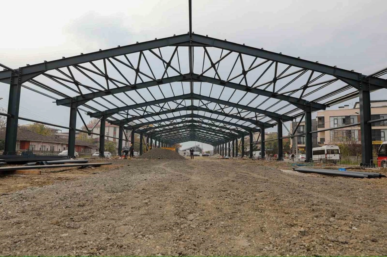 Başkan Özlü &quot;Projeler sorunsuz ilerliyor&quot;
