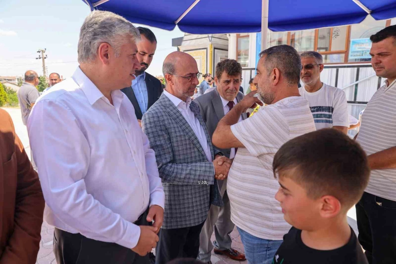 Başkan Pekyatırmacı: &quot;Tüm vatandaşlarımızın ihtiyaçlarını dikkate alarak hizmet üretiyoruz&quot;
